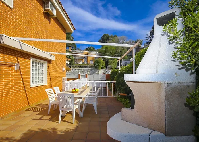Villa Pluma Planet Costa Dorada - Only Families